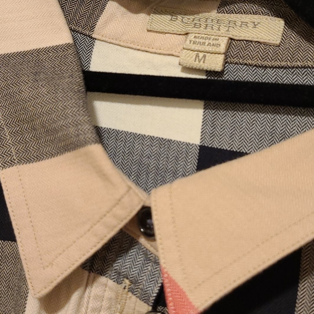 Burberry Beige Nova Check Button-Front Tunic with Black and Red Plaid - Picture 2 of 6